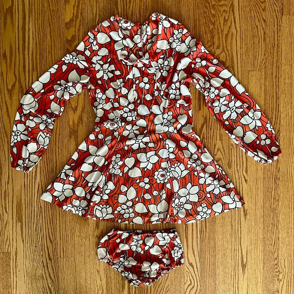 Vintage 1970’s Mod or Gogo Red & White Floral Long Sleeve Dress with Bloomers - Picture 1 of 8